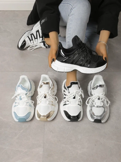 Chaussures de sport pour femmes Royalfashion sur une semelle épaisse Loness