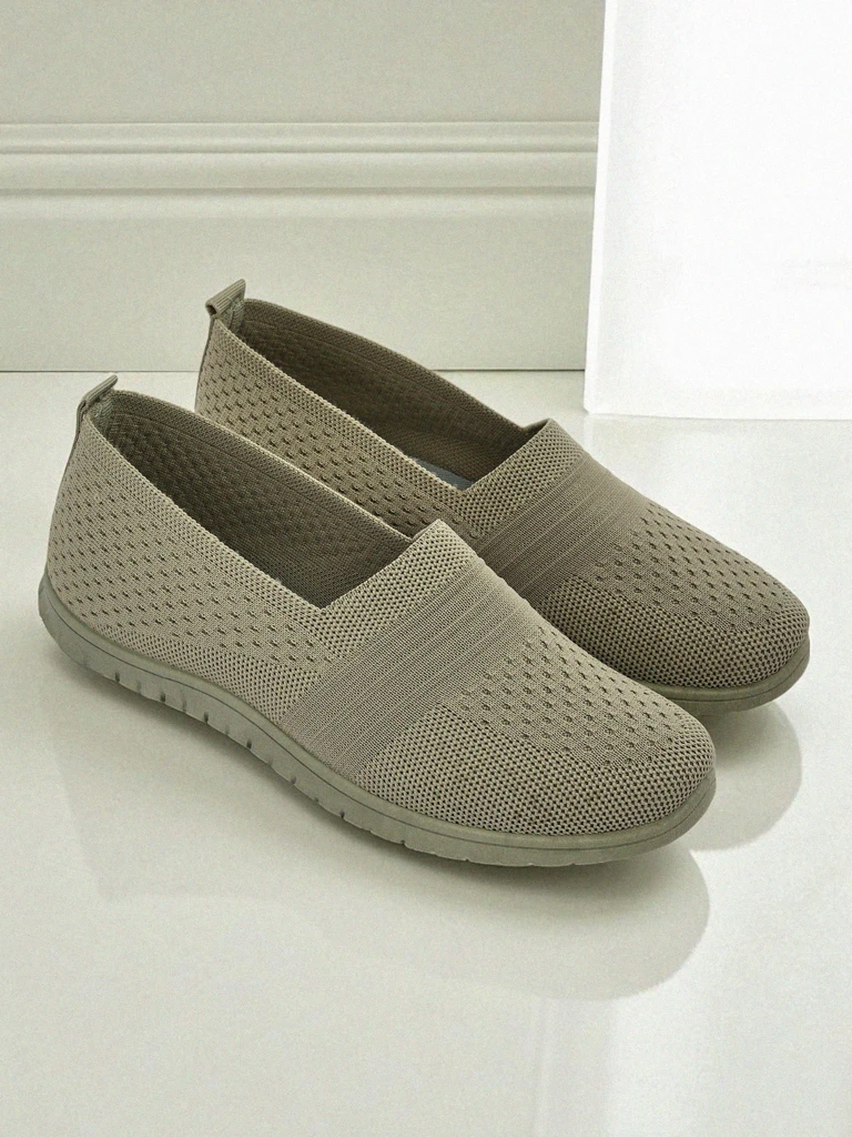 Mocassins pour femmes Gaia Verde – chaussures vertes confortables en tissu à talons plats