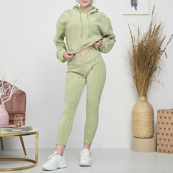 Ensemble de sport pour femmes vertes sweat-shirt et leggings - Vêtements