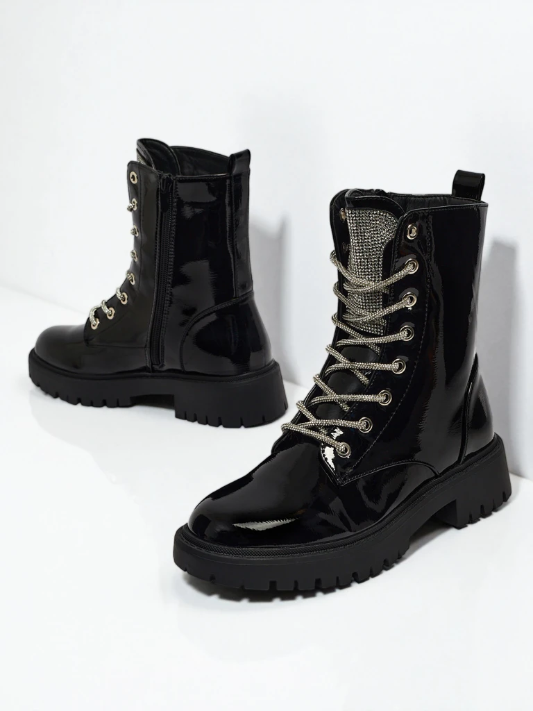 Bottines vernies à lacets pour femmes Fjorra