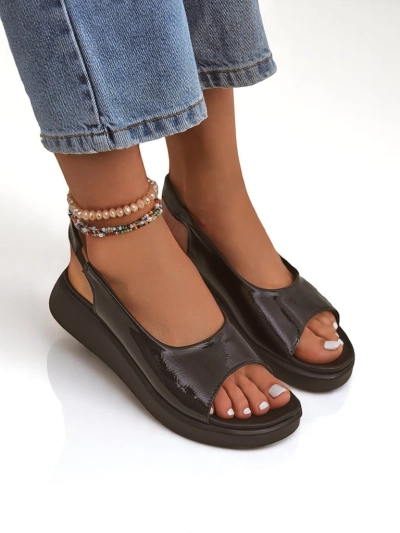 Royalfashion Sandales pour femmes à semelle épaisse Luna Shines