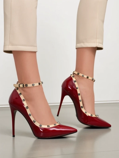 Royalfashion Escarpins pour femmes en cuir verni avec clous Qoscalle