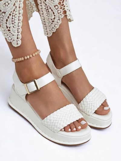 Royalfashion Sandales compensées femme avec bride tressée Fiolle
