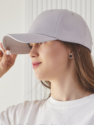 Royalfashion Casquette de rue Mila avec visière