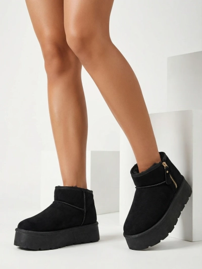 Royalfashion Bottes de neige à plateforme pour femmes a'la Delgadi