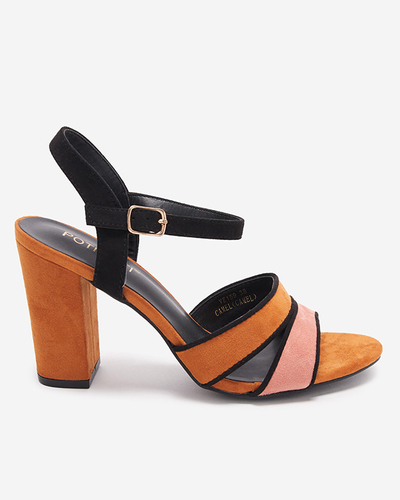 OUTLET Sandales pour femmes de couleur camel sur un poteau Hromm- Footwear