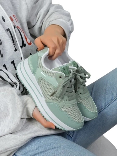 Royalfashion Baskets de sport pour femmes sur plateforme Revisitées