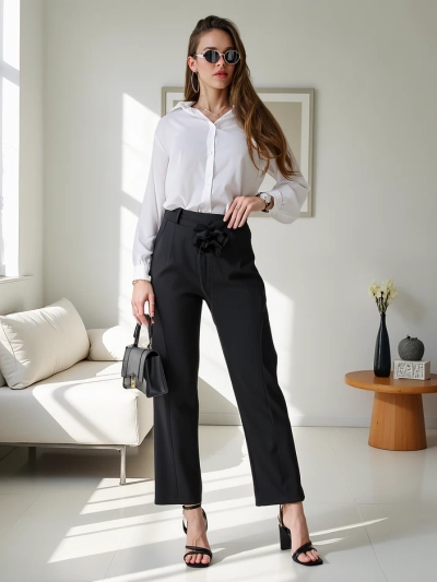 Royalfashion Pantalons droits en viscose pour femmes avec une fleur