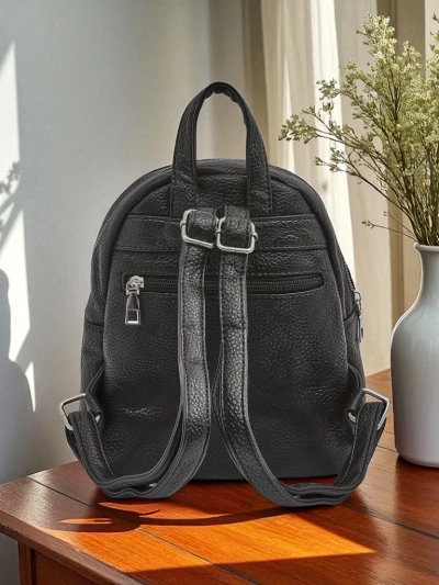 Sac à dos pour femme Astrea Królewska Moda en cuir écologique noir et blanc