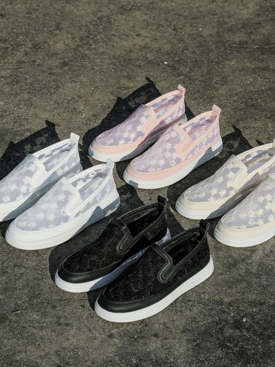 Mocassins en mesh pour femmes Royalfashion avec fleurs Emzos