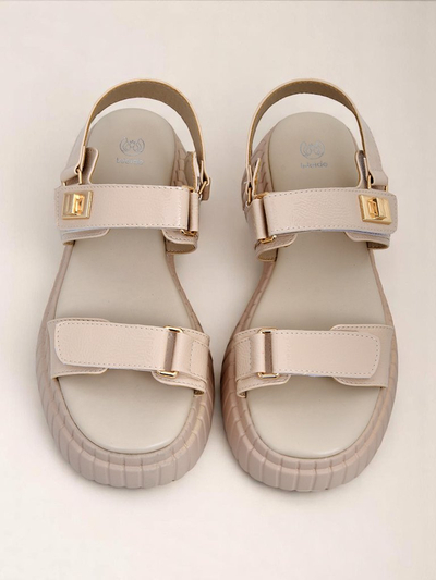 Royalfashion Sandales pour femmes sur une semelle épaisse Aganda