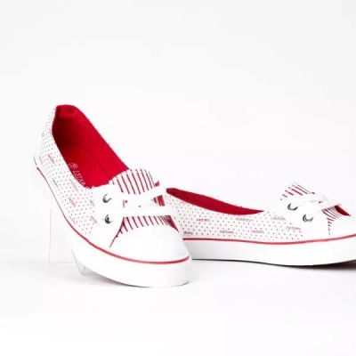 OUTLET Baskets blanches et rouges de Botana - Chaussures