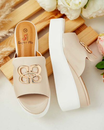 Royalfashion Tongs laquées pour femme sur Sailla