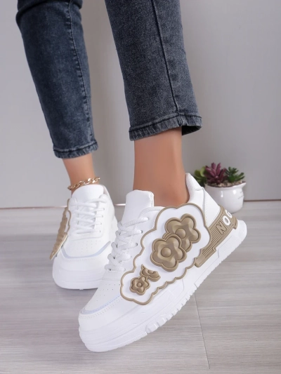 Sneakers Royalfashion pour femmes avec partie supérieure décorative Nendales