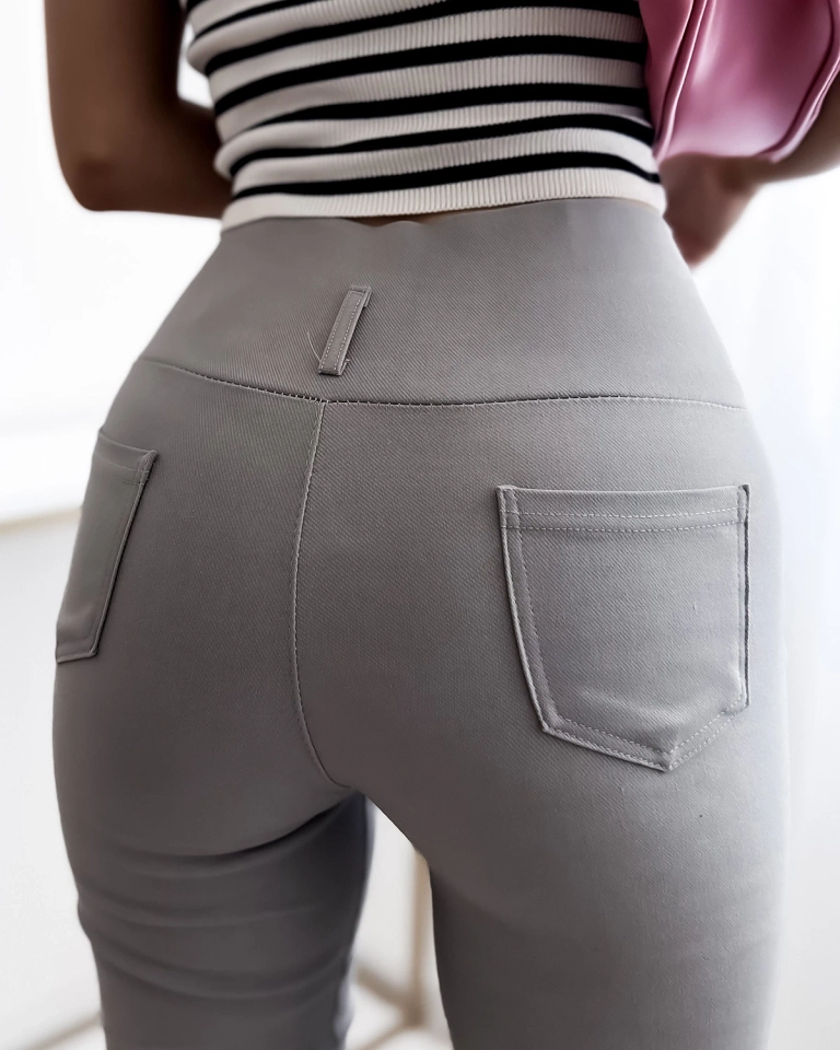 Royalfashion Pantalon tube pour femme gris avec boutons dorés