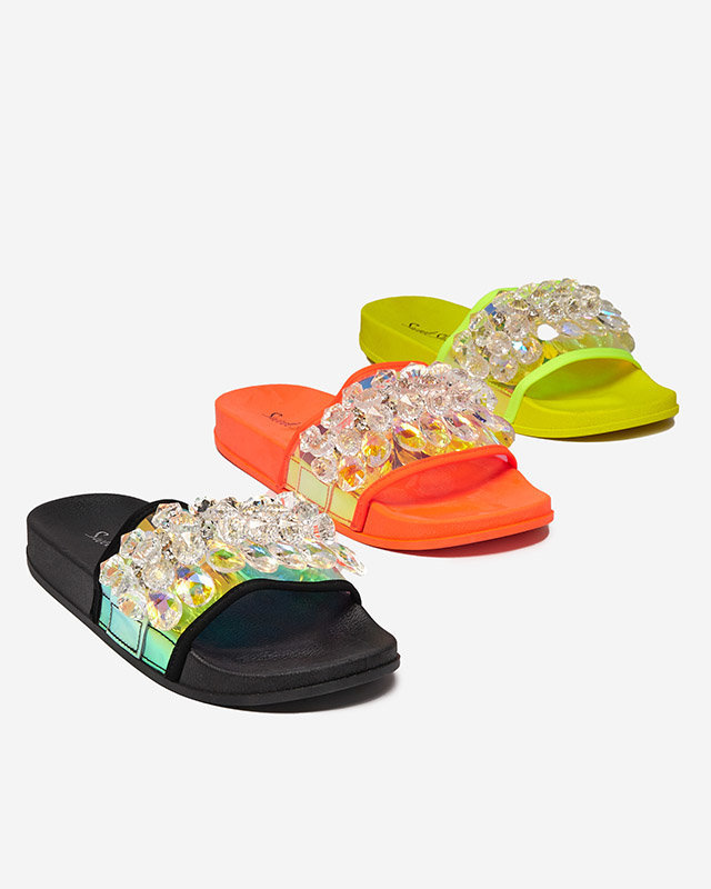 OUTLET Pantoufles en caoutchouc pour femmes noires avec cristaux Omisa - Chaussures