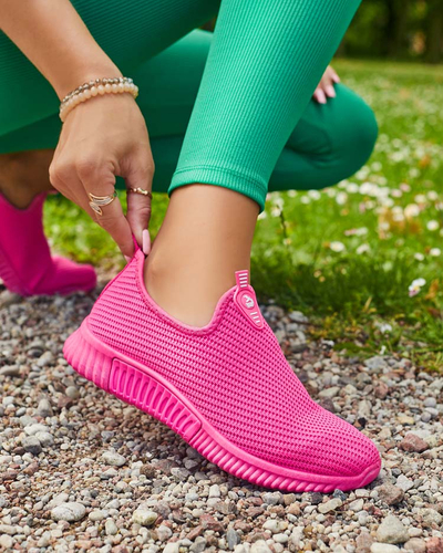 Chaussures de sport à enfiler pour femmes, noires Banila - Chaussures