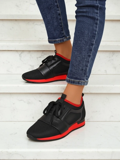Sneakers pour femmes Artemida Nero en tissu et cuir écologique avec accent rouge