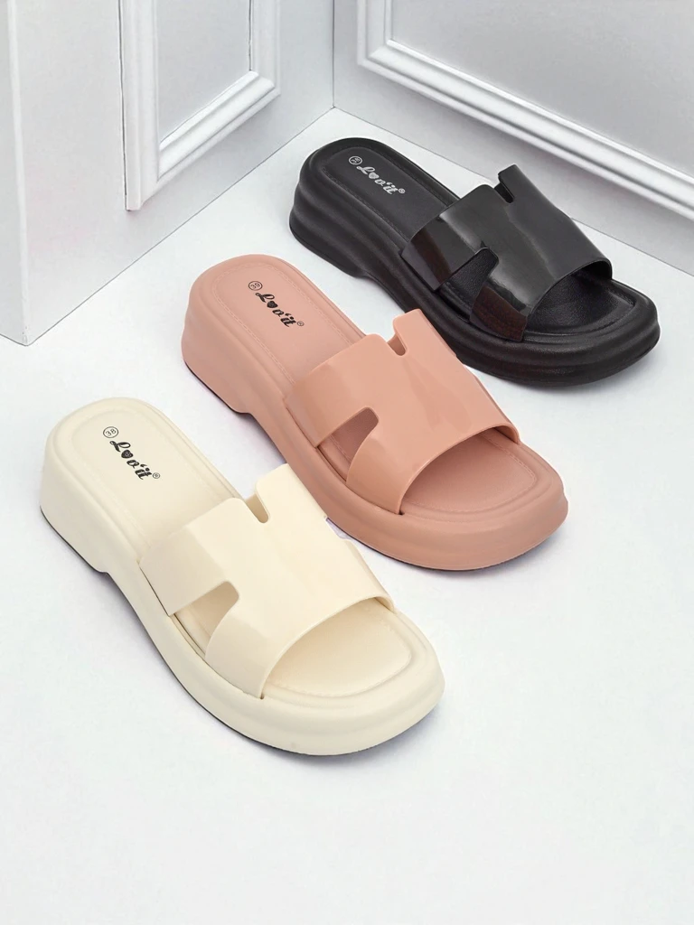 Royalfashion Sandales pour femmes à semelle épaisse Nova Gloss