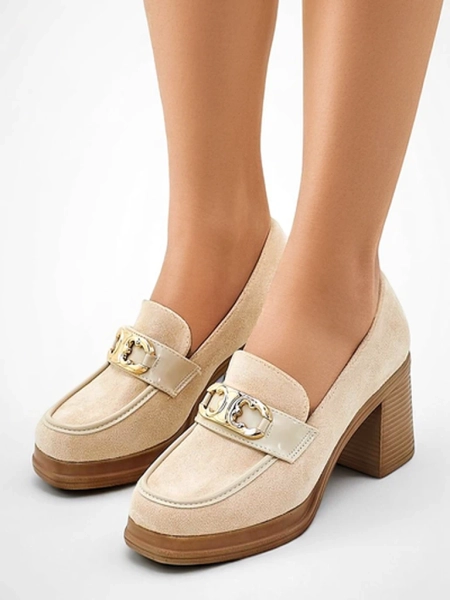 Royalfashion Mocassins pour femmes sur un talon bloc Qeroy