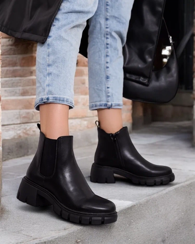 Royalfashion Bottes à talon aiguille Velly pour femme