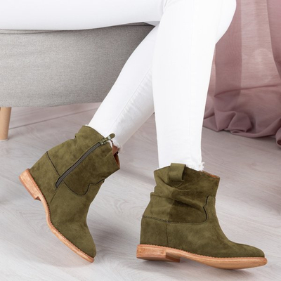 Bottes de cowboy vertes sur un coin couvert Astrit - Footwear