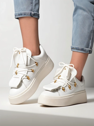 Baskets Royalfashion pour femmes avec une languette décorative Domatories
