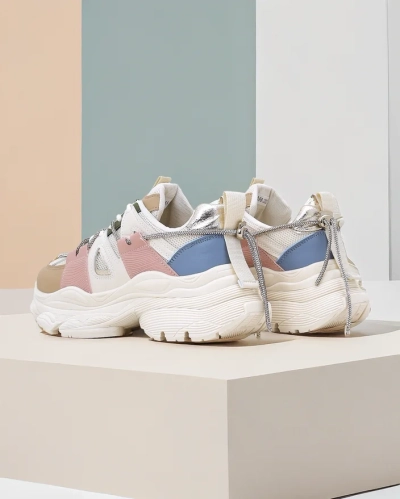 Baskets Royalfashion pour femmes sur une semelle plus épaisse Reterri