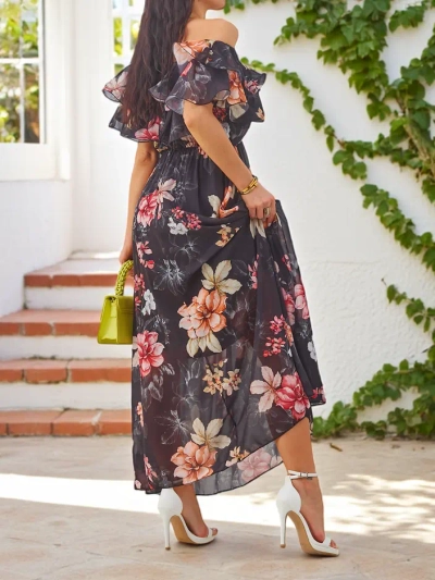 Robe longue à épaules dénudées pour femmes avec des manches courtes dans divers motifs floraux