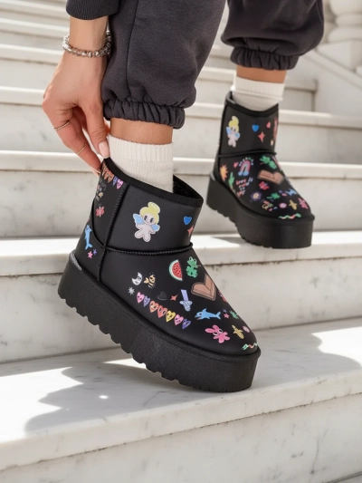 Royalfashion Bottes courtes pour femmes de style botte de neige avec des autocollants Hanaga