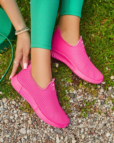 Chaussures de sport à enfiler pour femmes, noires Banila - Chaussures