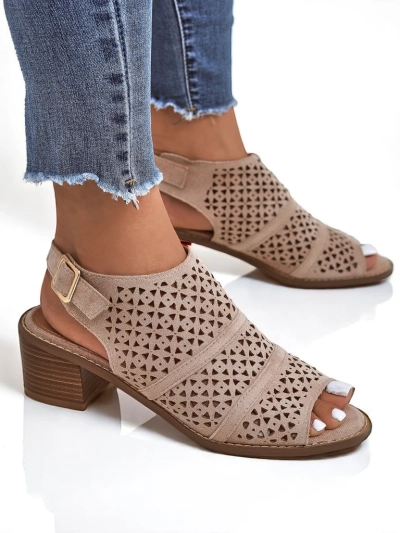 Royalfashion Sandales ajourées à talon bas Elira pour femmes