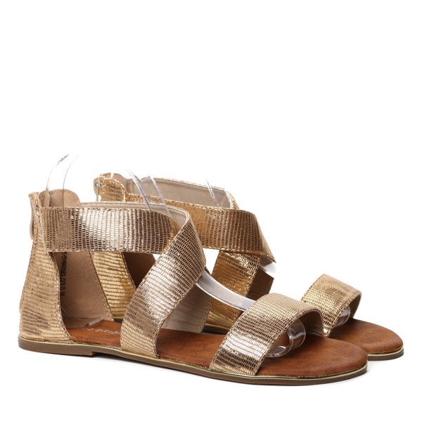 Złote sandałki - Obuwie