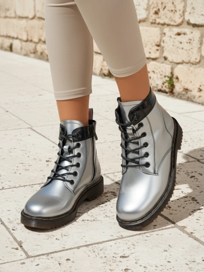 Bottines argentées pour femmes Celestina Eco Cuir Verni avec fermeture éclair