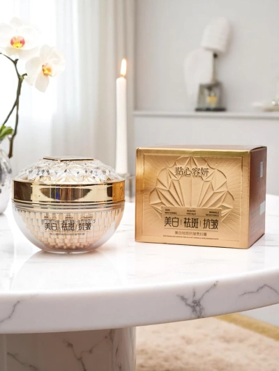 Crème visage anti-rides et éclat