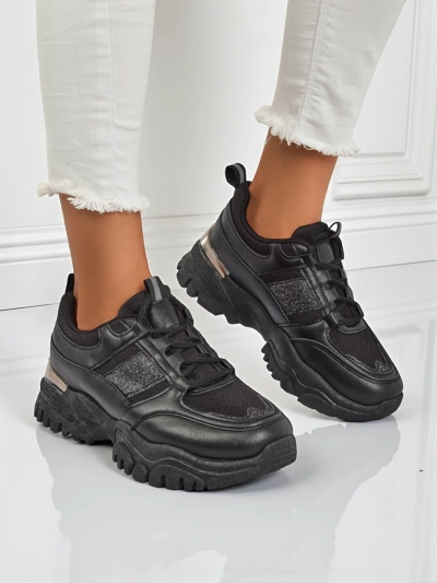 Baskets pour femmes Arete Nero à semelle plate en cuir écologique