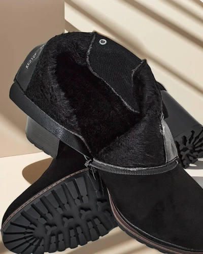 Bottines pour femme en éco-daim Royalfashion sur un pilier Idilla