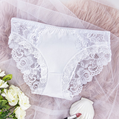 Culotte femme blanche avec dentelle - Sous-vêtements
