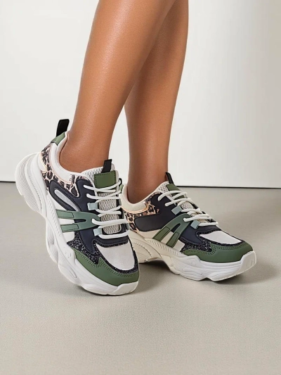 Baskets sportives Royalfashion pour femmes sur une semelle plus épaisse Aimo