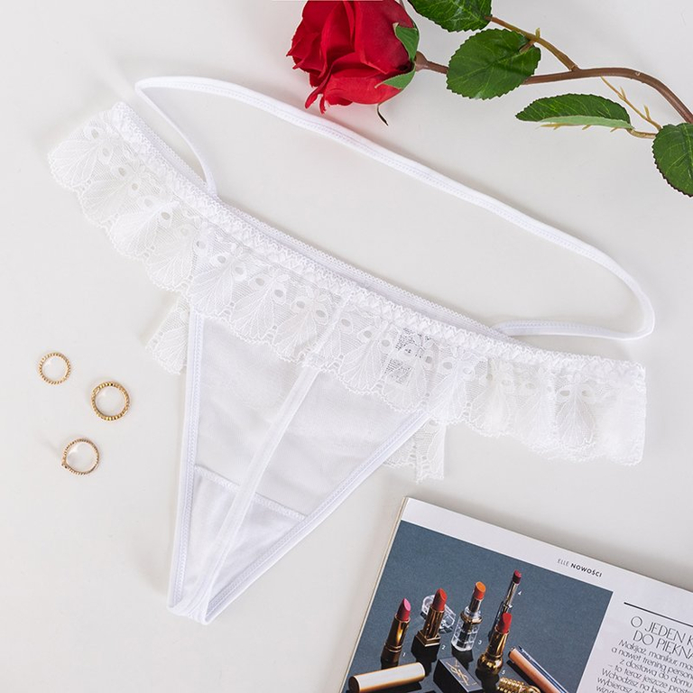 String femme en dentelle blanche - Sous-vêtements