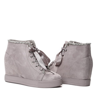 Szare sneakersy na krytym koturnie wiązane wstążką Isabela- Obuwie