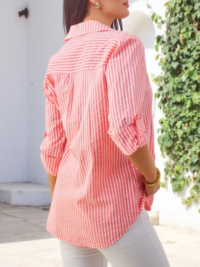 Chemise en coton rayée pour femmes de Royalfashion avec un nœud en bas