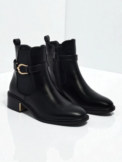 Bottines Noires Aurelia avec Élégant Accent Doré