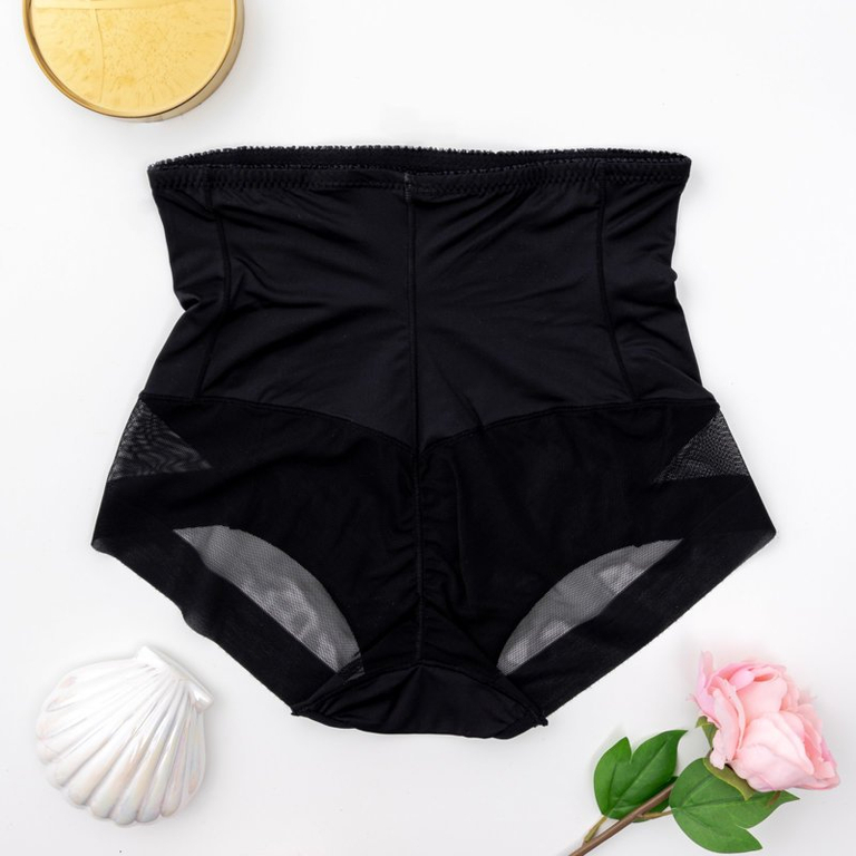 Culotte femme noire légèrement galbante - Sous-vêtements