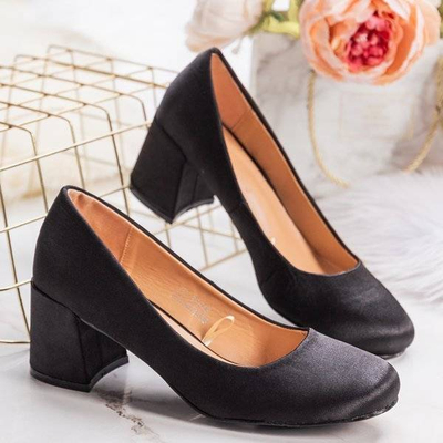 OUTLET Escarpins en satin noir sur tige basse Samira - Footwear