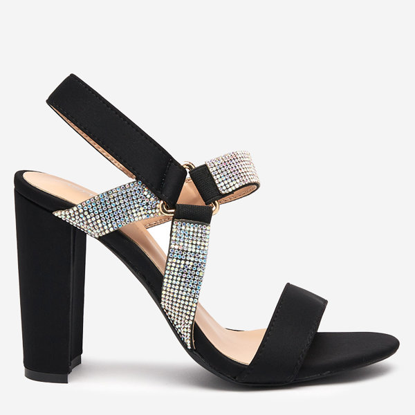 OUTLET Sandales noires pour femmes sur un poteau Xiobi- Footwear