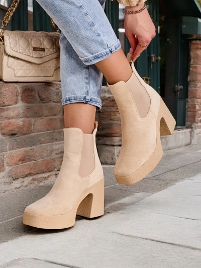 Bottines pour femmes Royalfashion sur un talon Bezollo