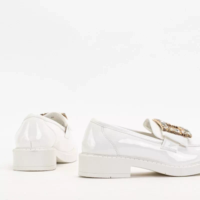 OUTLET Chaussures femme blanches avec cristaux Iolara - Footwear