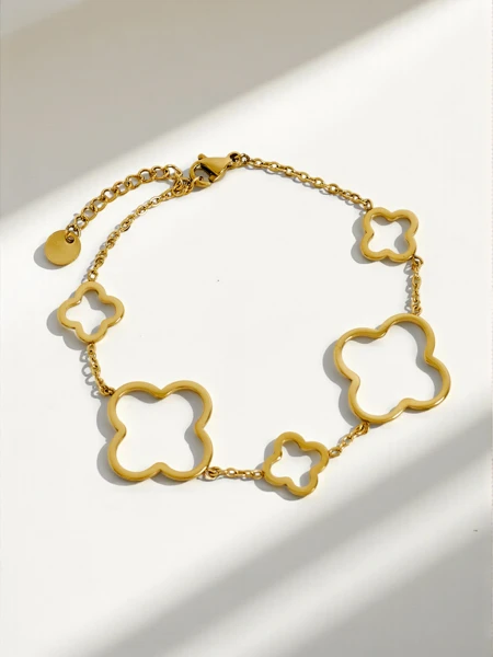 Aurelia Fiore Stella - bracelet doré avec motif floral classique