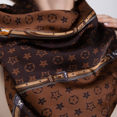 Écharpe marron à motifs - Echarpes